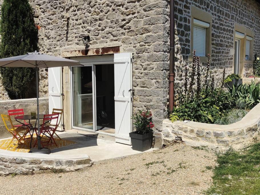 Gite Dans Ancien Moulin Sainte-Helene  Exterior foto